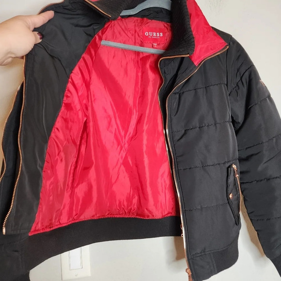 Guess Black puffy coat. Women's size small. - Picture 9 of 16